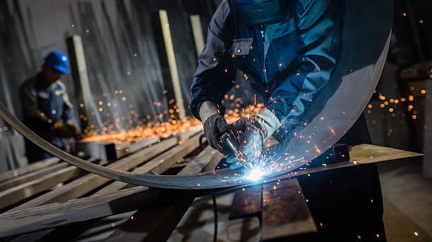 Carol Stream, IL Welder & Metal Fabrication Company